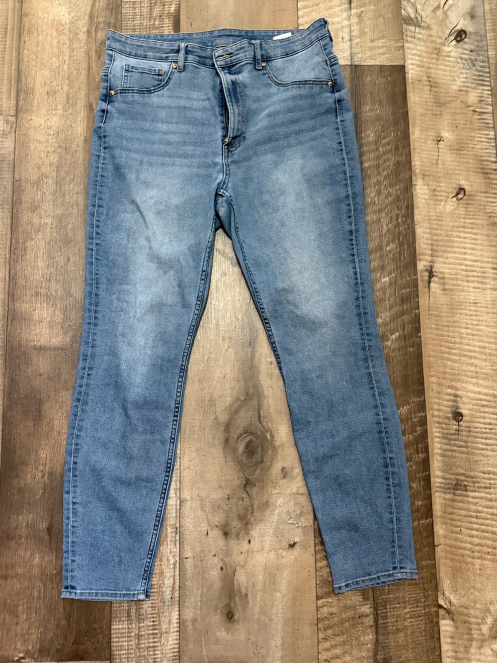 H&M Light Blue Women's curvy Jeggings Jeans